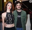 Chay Suede exalta namoro com Laura Neiva e afirma: 'Parceira ...