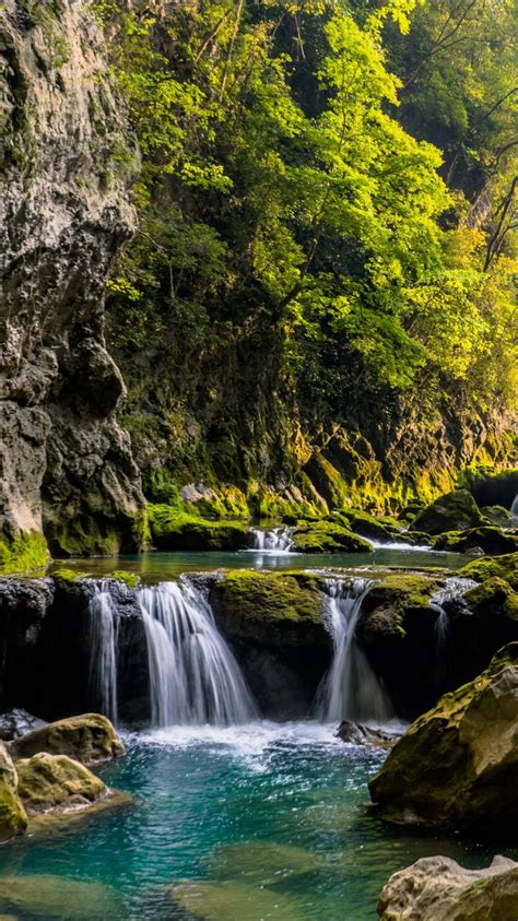 Beautiful Scenery Waterfalls Stream Algae Covered Stones Rocks River