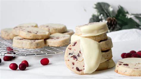Slice And Bake Christmas Cookies With Cranberries Chenée Today