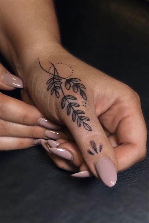 Side hand tattoo idea for girls. 20+ Small Tattoo Ideas for Men and Women | Bein Kemen in ...