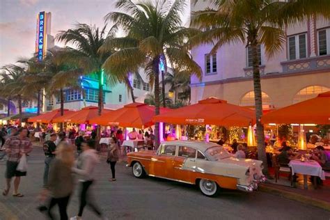 Get Inside Art Deco Weekend 2016 In Miami Love Happens Mag