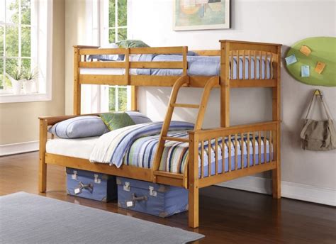 Our expert amish craftsmen are dedicated to creating high quality, solid hardwood youth beds crafted to withstand generations of use. GFW Novaro Pine Wooden Trio Triple Sleeper Bunk Bed by GFW