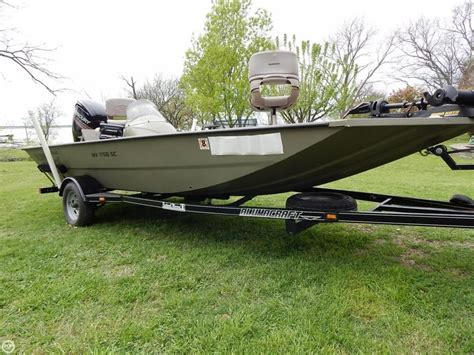 2015 Used Alumacraft Mv 1756 Sc Aluminum Fishing Boat For Sale