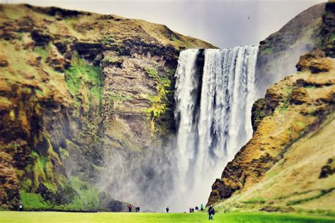 Skogafoss Waterfall Iceland Wallpaper Hd Nature 4k Wallpapers