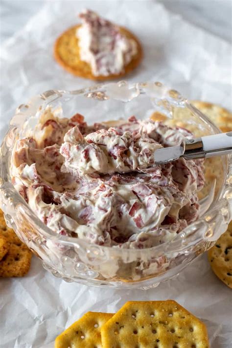 Roomkaas En Chipped Beef Dip Recept The Hungry Bluebird Guinguette Marais Poitevin