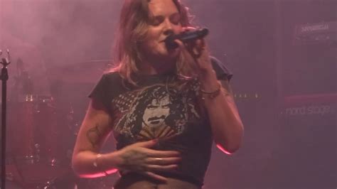 Tove Lo Talking Body Live Manchester Youtube