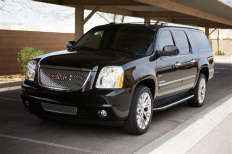 Sell Used 2010 Gmc Yukon Denali Fully Loaded And Clean In Las Vegas