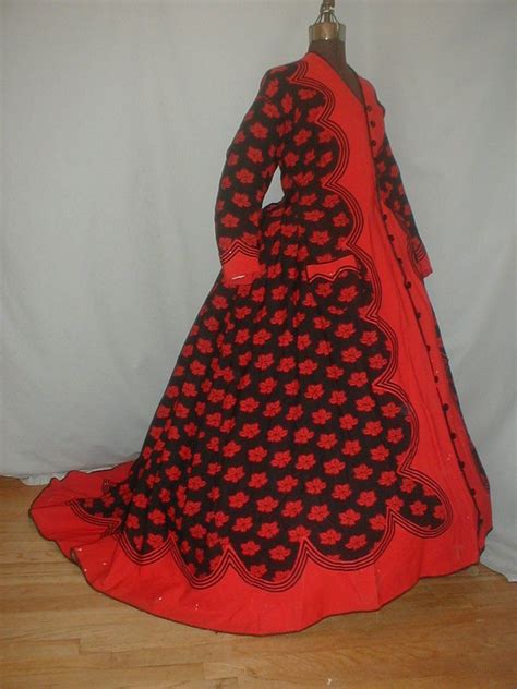 I have been following you for years after finding the red sakizo inspired historical gown on tumbler. All The Pretty Dresses: Mid 1860's Red and Black Wrapper Gown