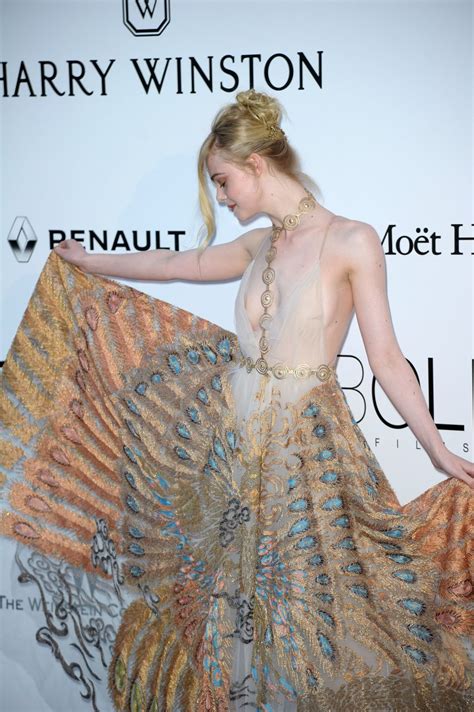 Elle Fanning Sexy Photos Thefappening