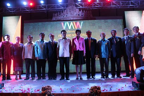 Vientiane New World Opening Ceremony 20 May 2012 Krittaphong Group