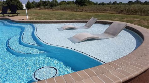 Image Result For A Inground Pool With Tanning Ledge Designs Inground Pool Designs Inground