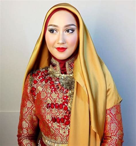 Dian Pelangi Beauty Of Hijab Instacrop Suheri034 Hijab Pesta