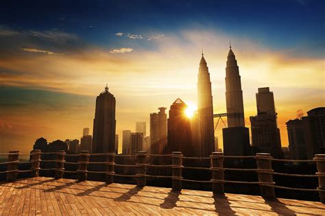 Malaysia has had one of the best economic records in asia, with gdp growing an average 6.5 per cent annually from 1957 to 2005. Malaysia My Second Home (MM2H) programme put on temporary ...