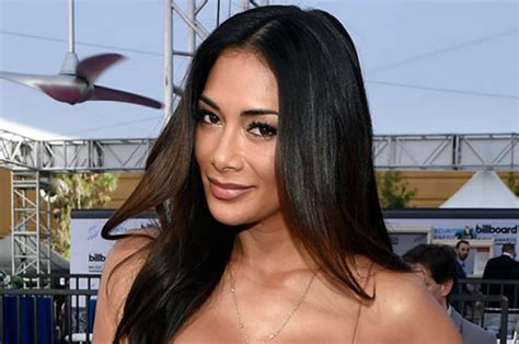 Billboard Music Awards 2017 Nicole Scherzinger Flashes Cleavage