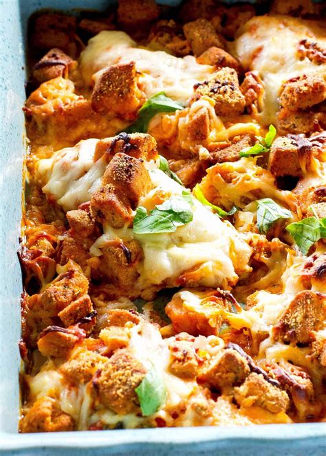 Get instant access to over 1,000 recipes with a free mydavita account. Chicken Parmesan Casserole | Recipe in 2020 (With images ...