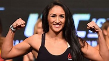 Former champ Carla Esparza back on track with win over Maryna Moroz ...