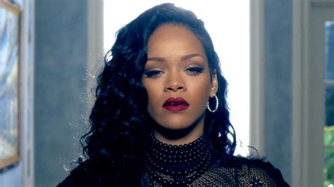 10 Beauty Lessons Rihannas Music Videos Taught Us Allure