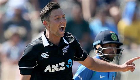 Know about trent boult's biography, batting and bowling stats, career info, family details and more. Blackcaps vs India: Trent Boult satisfied with historic ...