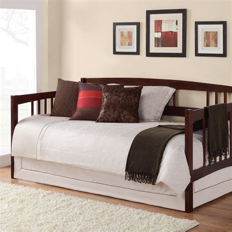 Setting up the bed for use is very easy and this way, you will be able to put your guests to sleep in a short period of time. Big Lots Metal Daybed with Trundle | AdinaPorter