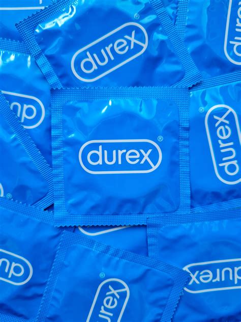 Durex Classic Regular Condoms Box Of 12 Pcs Buy Condoms Online