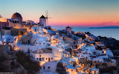 Afla mai multe despre grecia si despre regiunile turistice din acea zona. Santorini, Grecia