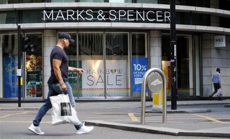 Uk Retailer Marks And Spencer Axes 7000 Jobs On Virus Fallout