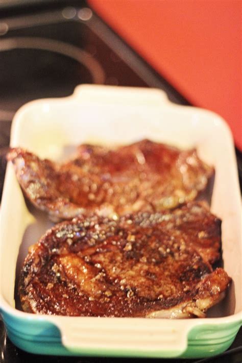 Season evenly with 1 heaping teaspoon seasoning per steak; Chuck Eye Steak Recipe: The Poor Man's Ribeye | Chuck eye ...