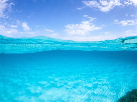 Hd Wallpaper Half Underwater Half Above Hd Wallpaper Blue Water