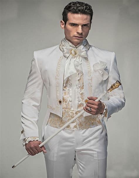 Classic Style Handsome White With Gold Embroidery Groom