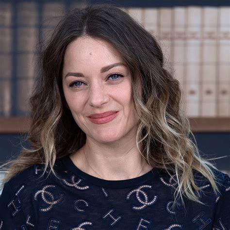Um movimento apartidário e apolítico, dinâmico e capaz de inventar meios de ação e de reflexão. Nome Modella Marion 2019 - Marion cotillard radieuse, l ...