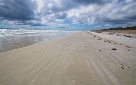 Apollo Beach Florida Usa World Beach Guide