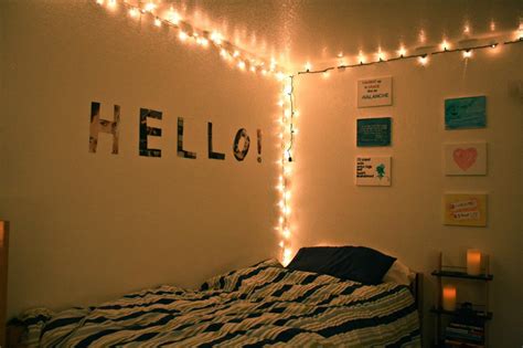 Decorate Your Bedroom With Beautiful Twinkle Lights