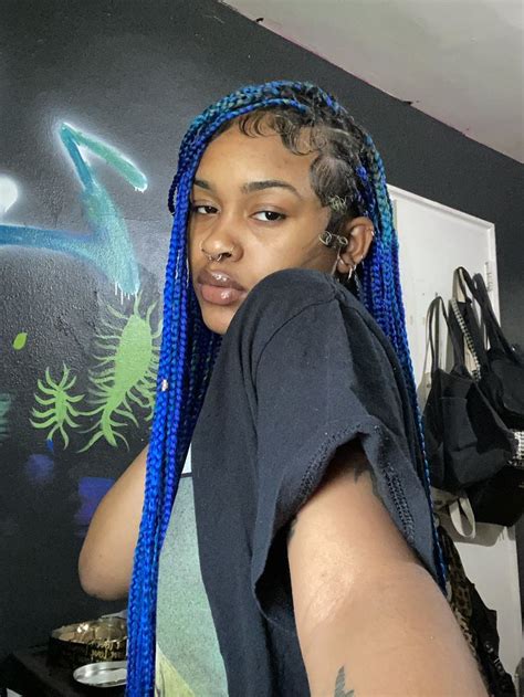 Z On Twitter In 2021 Blue Hair Black Girl Black Girl Natural Hair