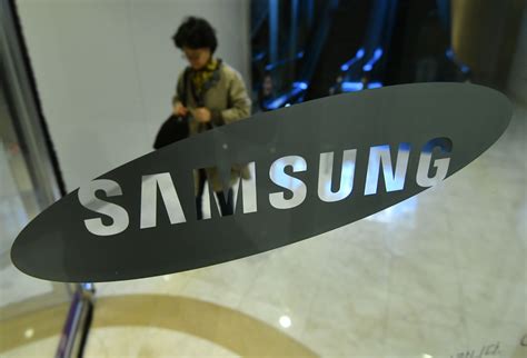 Siliconeer Samsung Electronics Flags Near 30 Slump In Q4 Operating