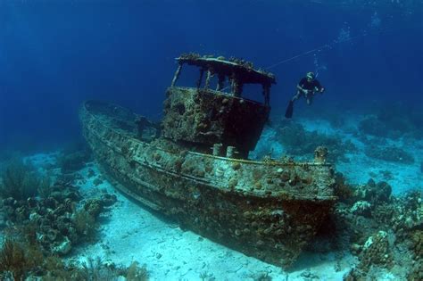 Bildergebnis Für Schiffswrack Unterwasser Underwater Shipwreck Snorkeling Shipwreck