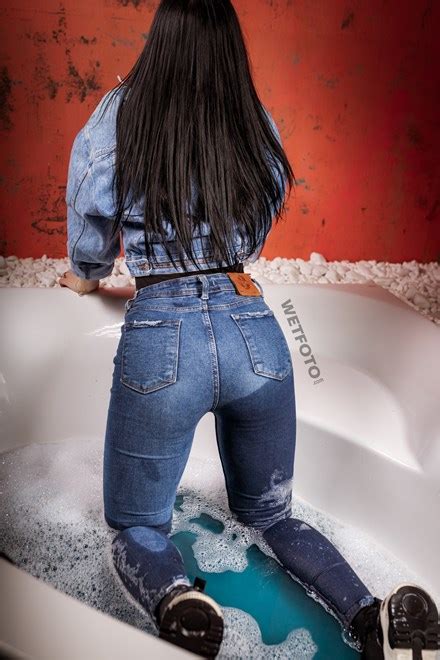 Wetlook Girl Takes A Bath In Denim Clothes