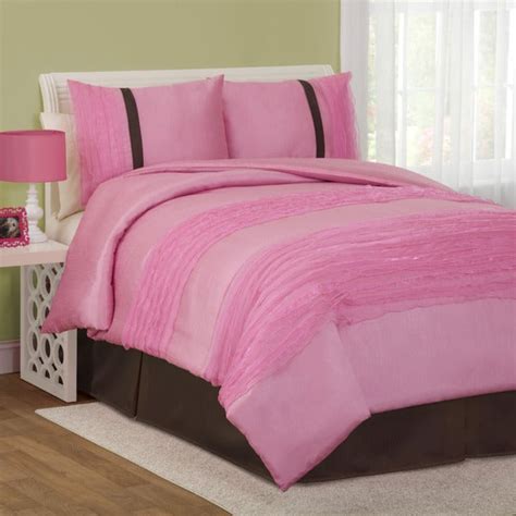 In our view, a twin comforter set should contain a minimum of two pieces: Shop Lush Decor Paloma Pink 3-Piece Twin-size Comforter ...