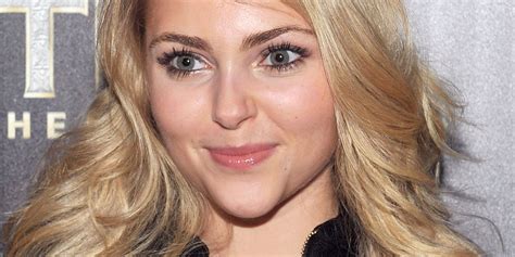 Annasophia Robb Prays For Arapahoe High School Says Her Heart Hurts