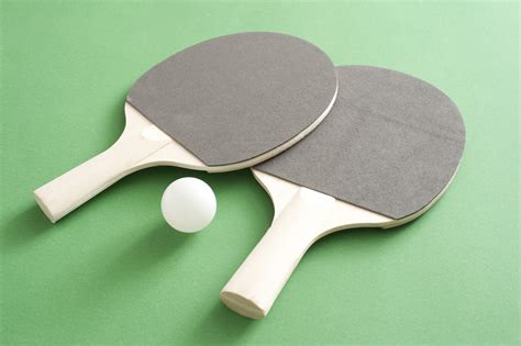 An official competition table tennis ball should be 40mm in diameter. Free Stock Photo 10993 Table tennis bats and ball ...