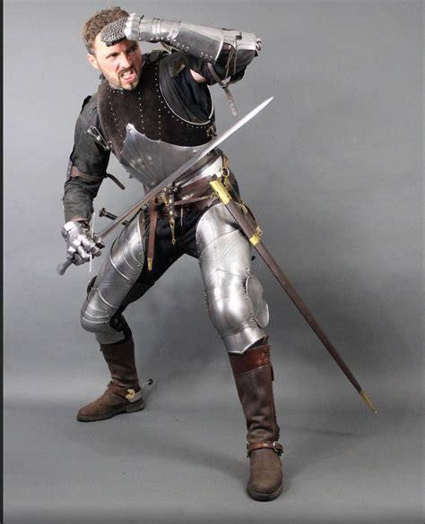 Pin By Drew Kleckner On Reference Men Medieval Armor Knight Armor