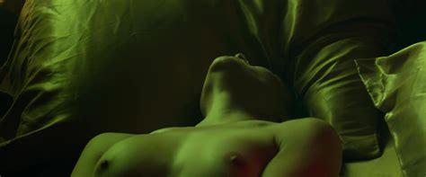 Nude Video Celebs Ashley C Williams Nude Julia 2014