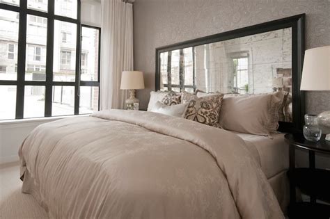 Gorgeous mirror as a headboard for a gorgeous bedroom. 20 Stunning Mirrored Headboard Designs