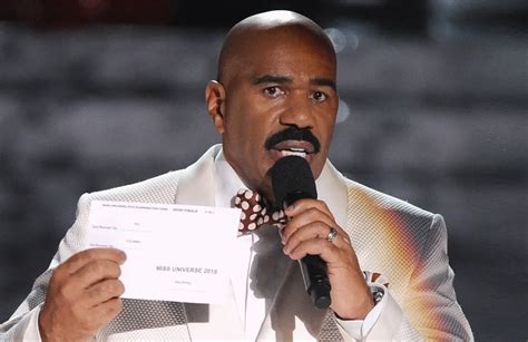 Beat By Beat The Time Steve Harvey Crowned The Wrong Miss Universe Primetimer