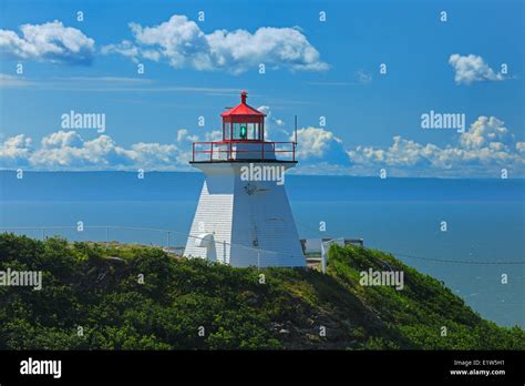 Cape Enrage Lighthouse At Entrance Of Chignecto Bay Hi Res Stock