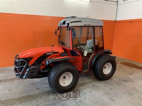 Kupi ili prodaj preko 330 voćarskih i vinogradarskih traktora u. Antonio Carraro voćarski i vinogradarski traktori ...