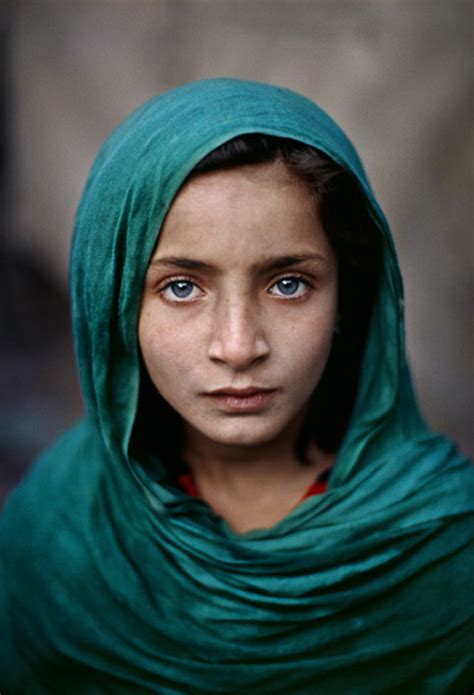 The Reel Foto Steve Mccurry Life In Color