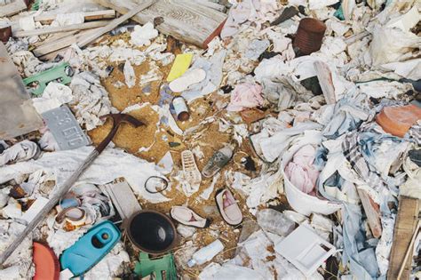 Heap Of Garbage And Discarded Items Full Frame — Trash Daylight