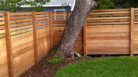 Custom Cedar Wood Fenceprivacy Fencegrand Haven9jpeg 1632×918