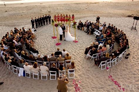 Pin By Judie Le On Wedding Style Beach Wedding Romantic Weddings