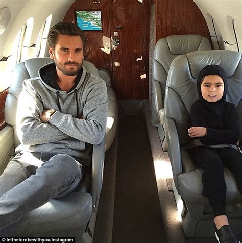 Kourtney Kardashian S Son Mason Gets An Undercut In Instagram Pic